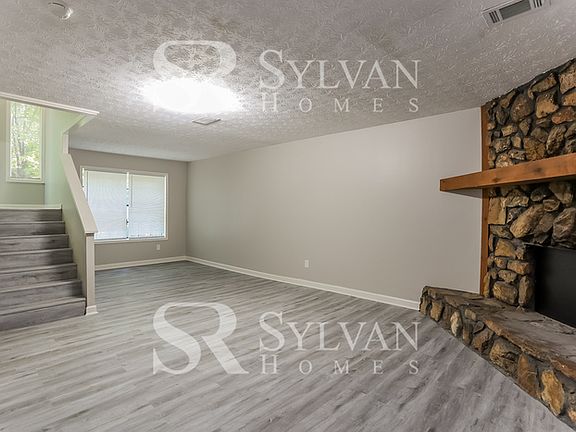 3rd image of 3831 Chattahoochee Dr