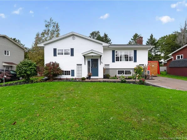 38 Melody Ln, Riverview, NB E1B 3C2