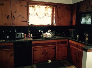 3640 W 122nd St, Cleveland, OH