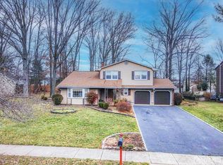 14 Poplar Ave, North Brunswick, NJ 08902