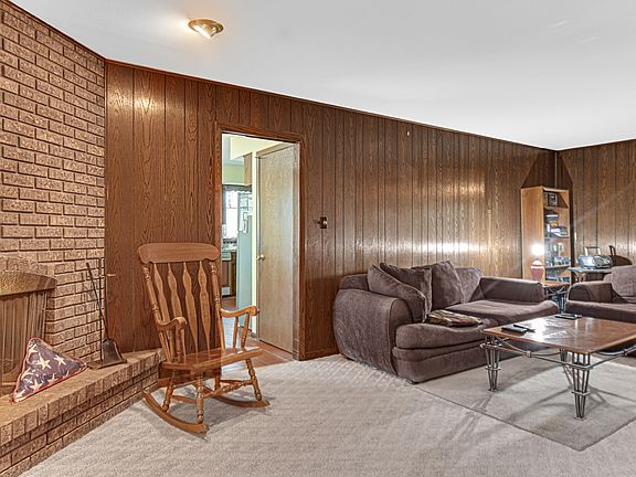 5th image of 15360 Orchid Ct