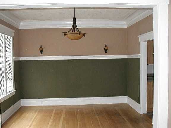 2nd image of 212 7th St N