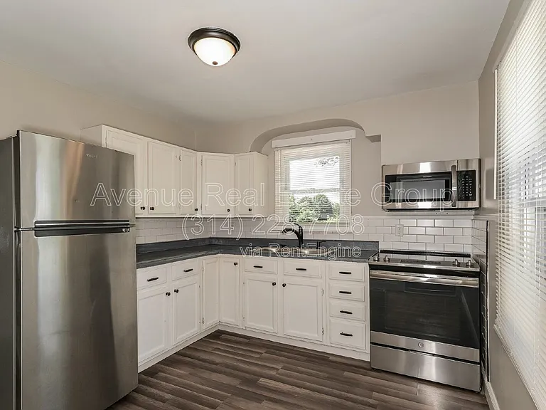 925 McDonough St — Photo 4