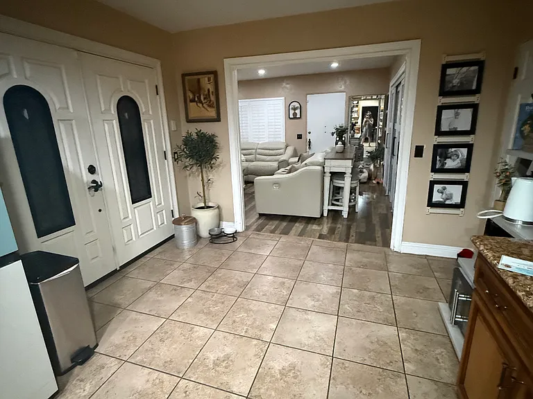 1801 N Funston Ave — Photo 11