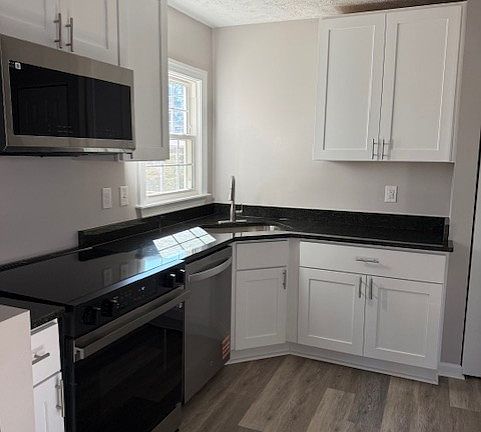 3rd image of 37 Mennonite Ln
