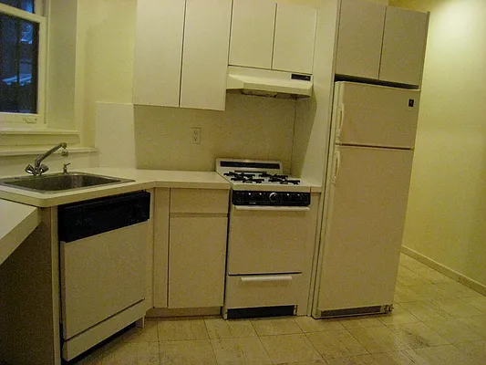 Rented by Landmark Resources | media 32