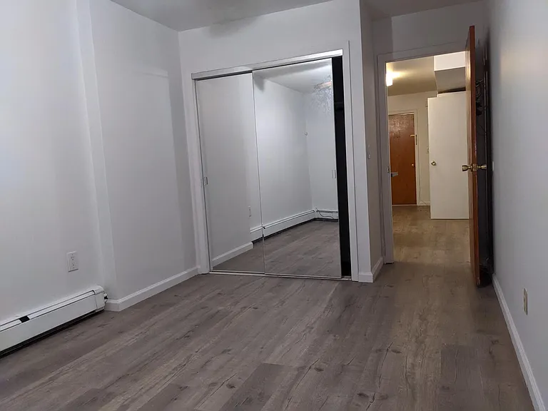75 Webster Ave #1 — Photo 11