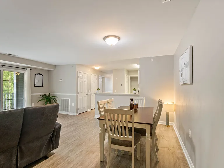 503 Garrison Woods Dr #313 — Photo 13