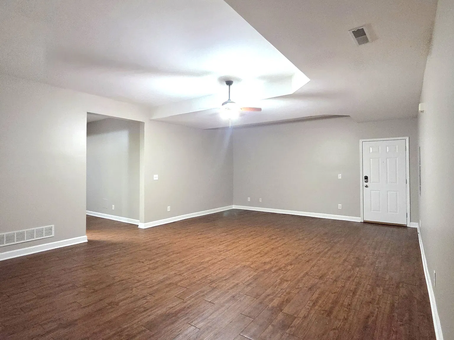 1515 / 2026 North 3372nd Road - 102 — Photo 3