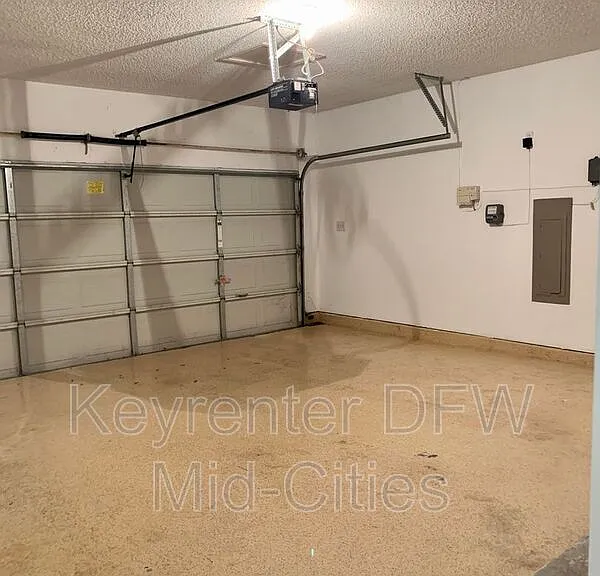 2320 Kittyhawk Dr — Photo 26