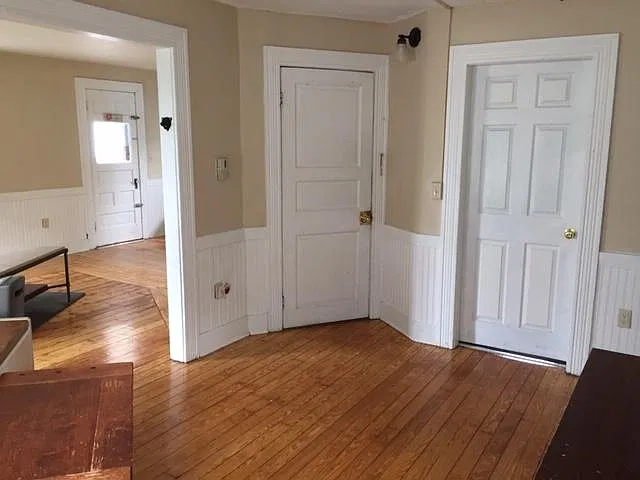 4 bed, 1400 sqft, $3,900 — Photo 4