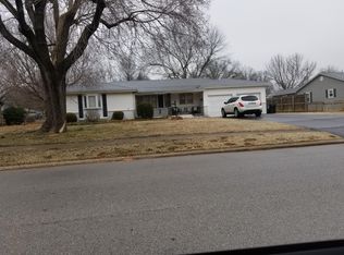 721 W Westview St, Springfield, MO 65807