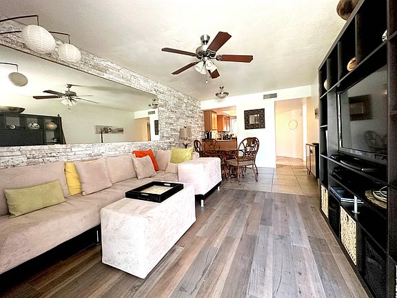 3rd image of 885 N Granite Reef Rd Unit 51