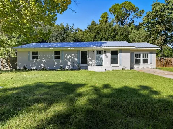 53 Bay Shore Dr, Apalachicola, FL 32320