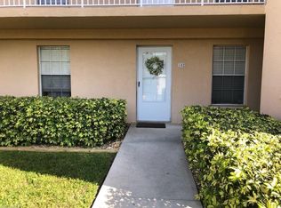 9650 Victoria Ln #B-102, Naples, FL 34109