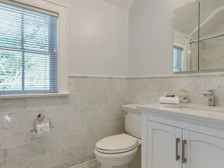 12580 Main Rd — Photo 26