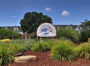 1121 Windward Rd #1121, Milford, CT 06461