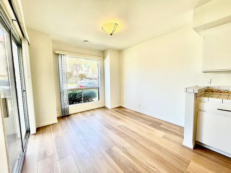 5958 E Naples Plz #NA — Photo 5
