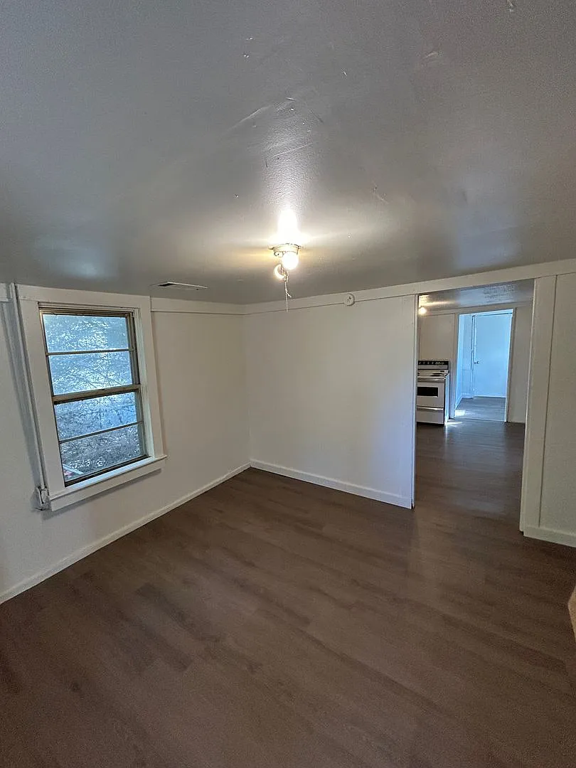 Building Photo - 814 N 25th St