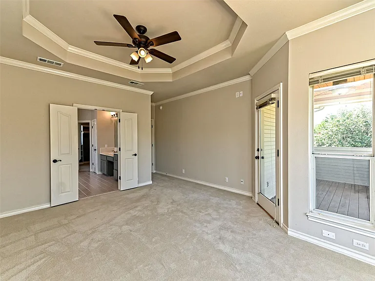 104 Acapulco Ct — Photo 28