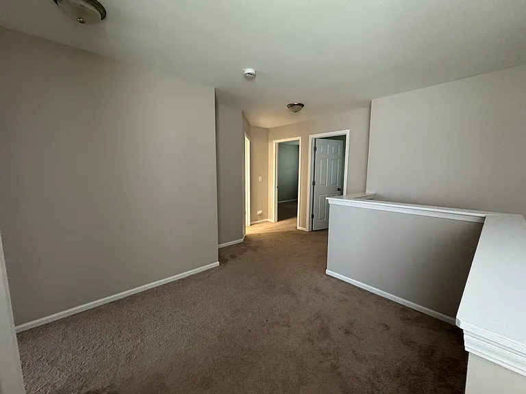 2399 Stoughton Cir #2399 — Photo 7