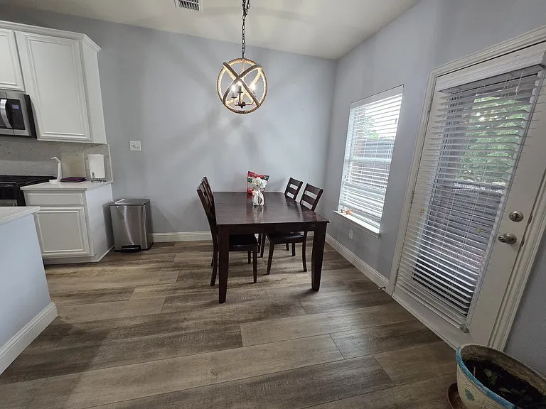 8739 Bigelow Dr — Photo 15