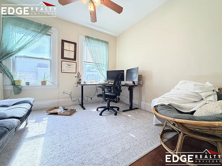 73 Leicester St #2 — Photo 9