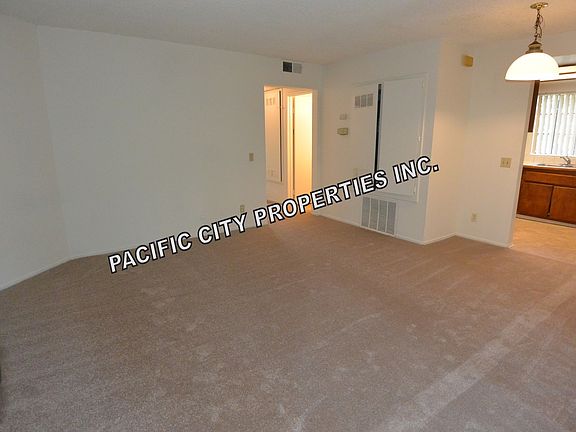 3rd image of 3803 Bresee Ave APT 1