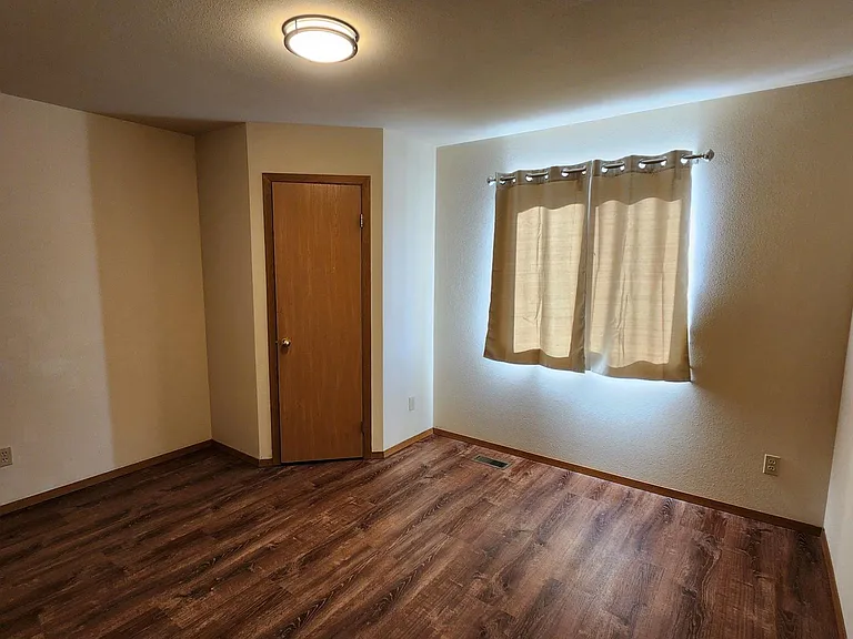 530 N Orchard Ave — Photo 11
