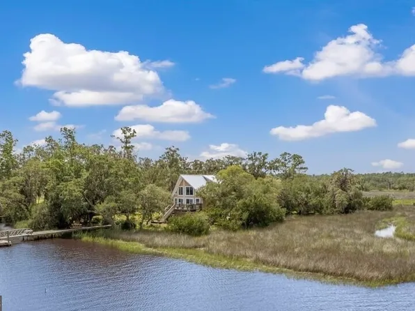 1001 River Plantation Pl NE, Townsend, GA 31331