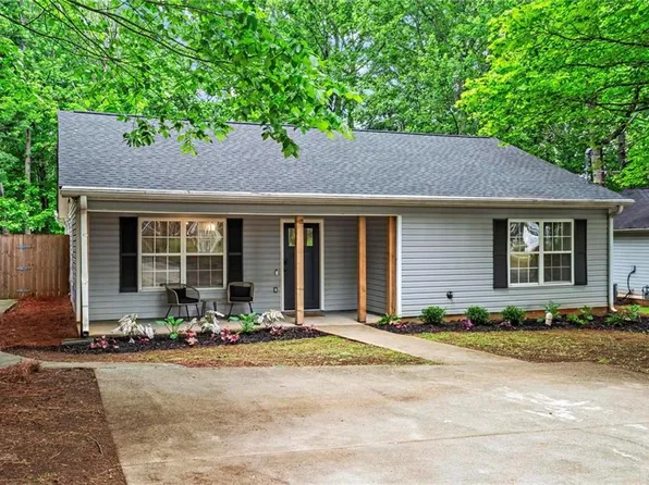 2565 Bates St SE, Smyrna, GA 30080