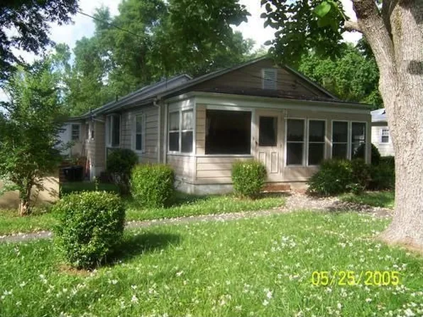 114 Barnhill St, Durham, NC 27707