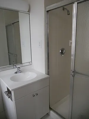 Rented by Realty Operations Group | media 13