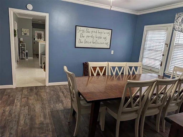 220 Dixie Dr — Photo 8