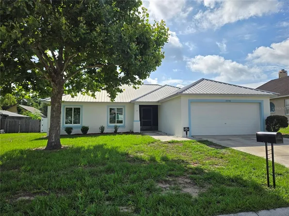 5576 Moon Valley Dr, Lakeland, FL 33812