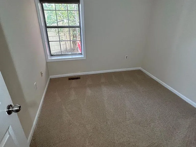 941 S Rolfe St #1 — Photo 7