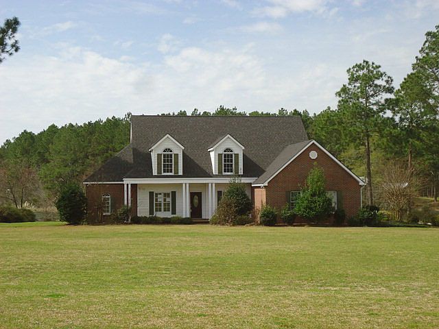 1st image of 155 Twin Lakes Dr