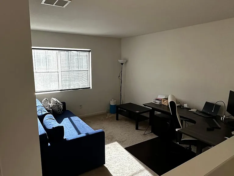 1705 Venice Ln — Photo 13
