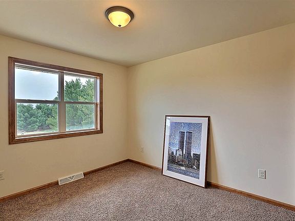 3rd image of 6618 Sarissa Dr