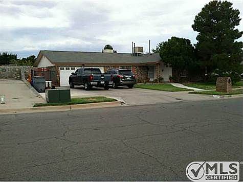 1st image of 2704 Hector Dr