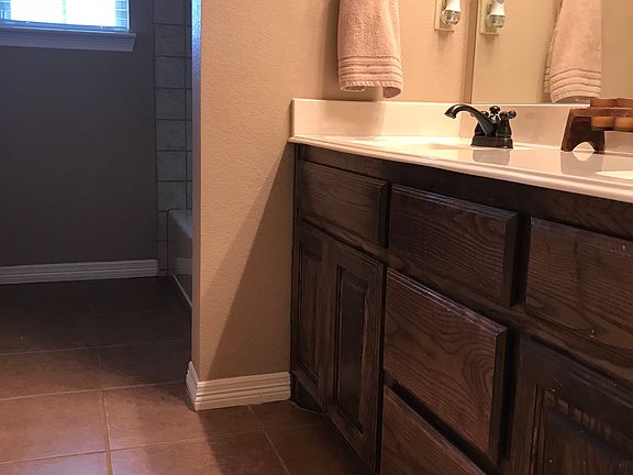 5th image of 6020 Country South Ln