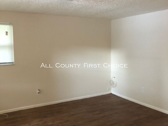 4th image of 336 Lake Palms Dr