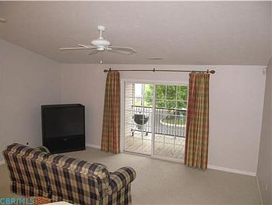 2nd image of 761 Spring Valley Dr #753-203