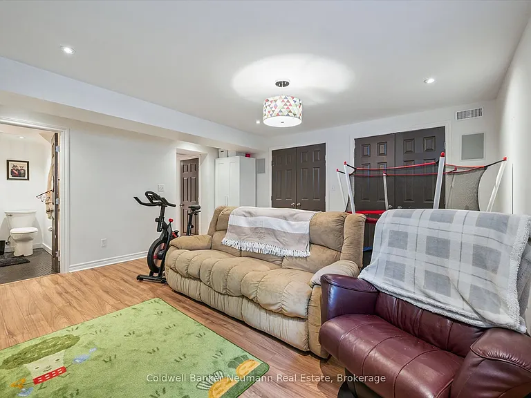 165 Terraview Cres #2 — Photo 29