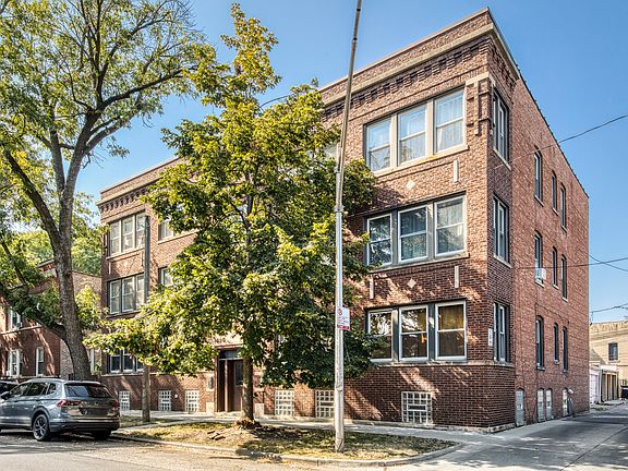 2nd image of 1626 W Highland Ave #2W