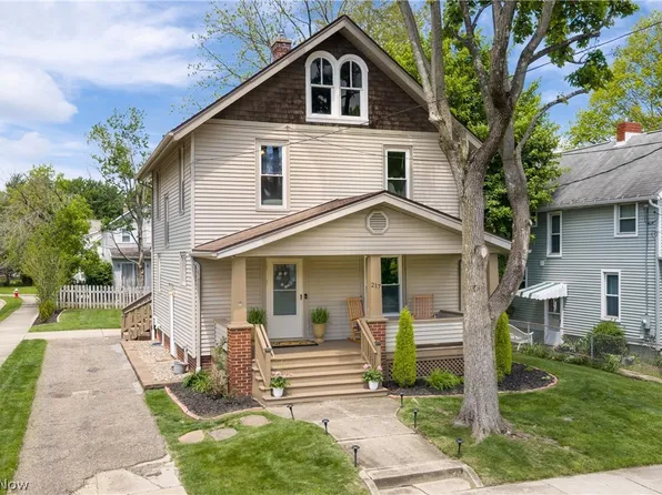 217 Bachtel St SE, North Canton, OH 44720