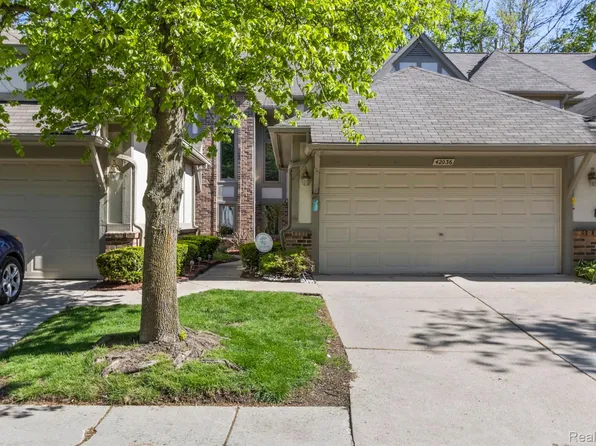 42036 Saratoga Cir, Canton, MI 48187