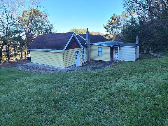 3rd image of 668 Dolezal Rd