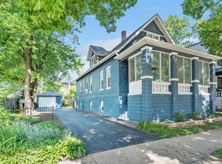 30 N Waiola Ave, La Grange, IL 60525