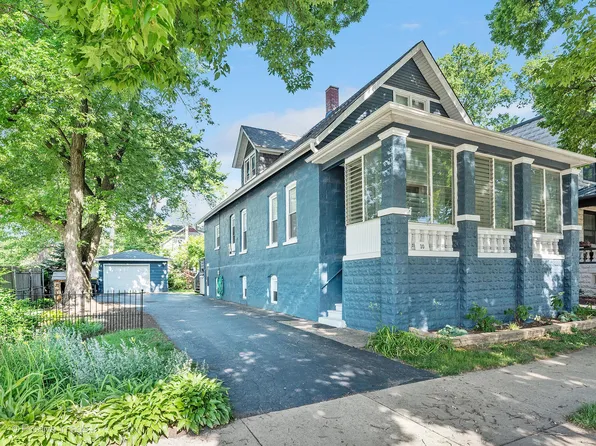 30 N Waiola Ave, La Grange, IL 60525